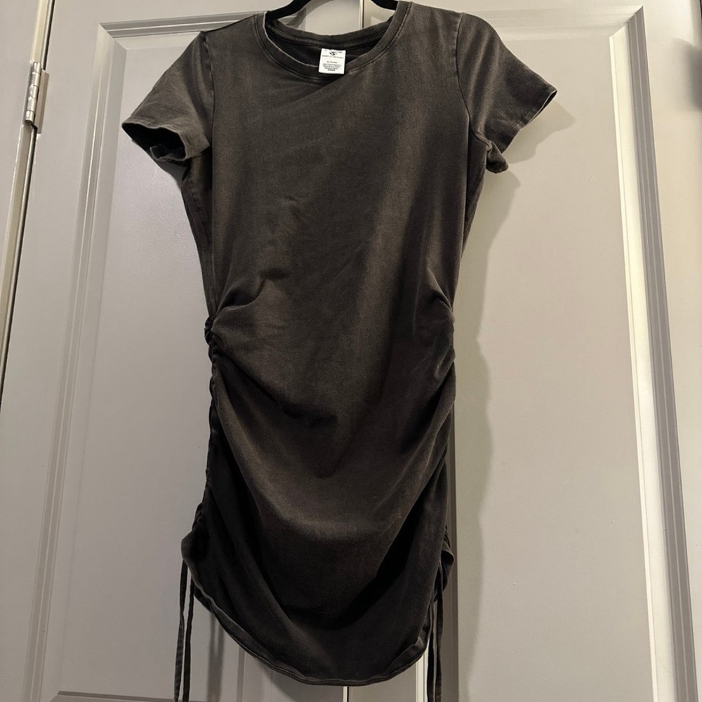 PINK Medium Ruched Dress - Distressed Grey